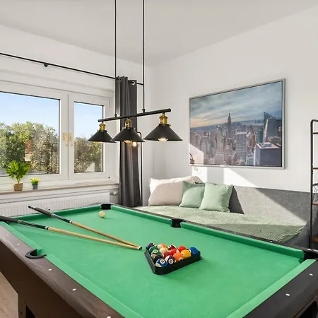 Homely-apartment Manhattanart, Zentral, Parkplatz, Billard,ps4, Dart, Balkon بيليفيلد