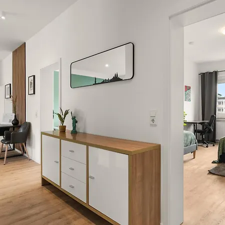 شقة Homely-apartment Manhattanart, Zentral, Parkplatz, Billard,ps4, Dart, Balkon