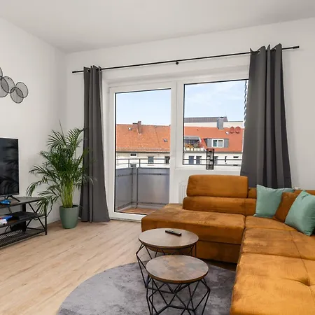 Homely-apartment Manhattanart, Zentral, Parkplatz, Billard,ps4, Dart, Balkon شقة بيليفيلد