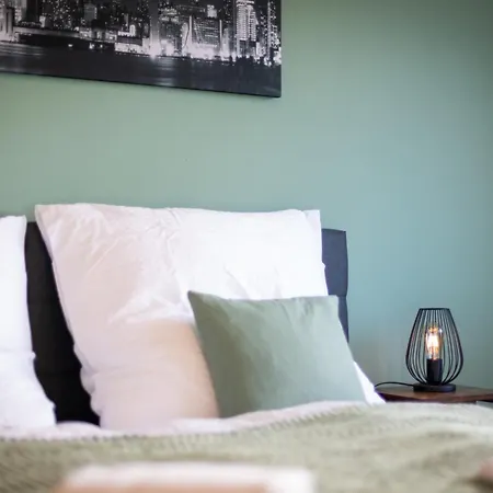 Homely-apartment Manhattanart, Zentral, Parkplatz, Billard,ps4, Dart, Balkon *