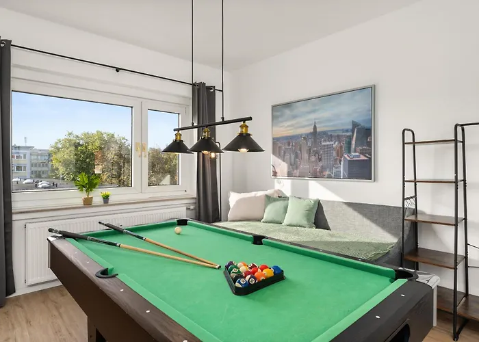 Homely-apartment Manhattanart, Zentral, Parkplatz, Billard,ps4, Dart, Balkon Bielefeld