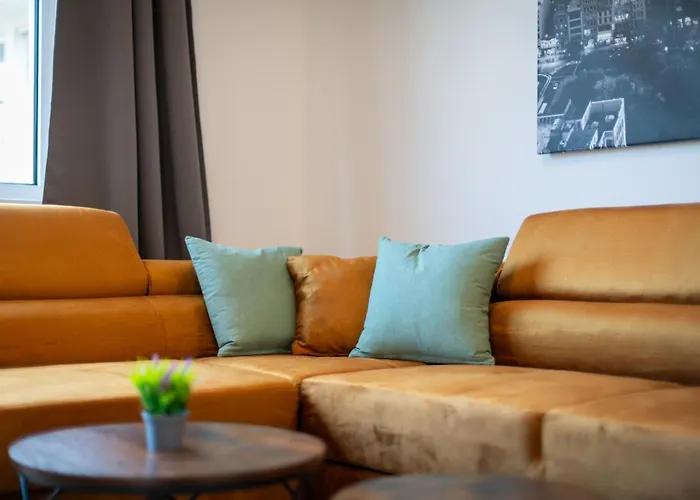 Homely-apartment Manhattanart, Zentral, Parkplatz, Billard,ps4, Dart, Balkon * Bielefeld