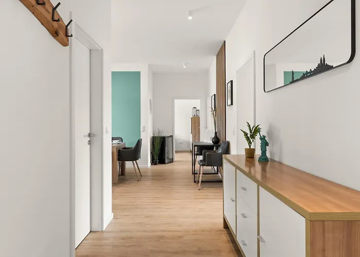 Homely-apartment Manhattanart, Zentral, Parkplatz, Billard,ps4, Dart, Balkon Apartment *