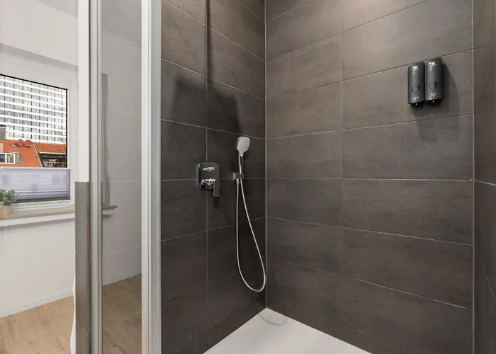 Apartment Homely-apartment Manhattanart, Zentral, Parkplatz, Billard,ps4, Dart, Balkon Bielefeld