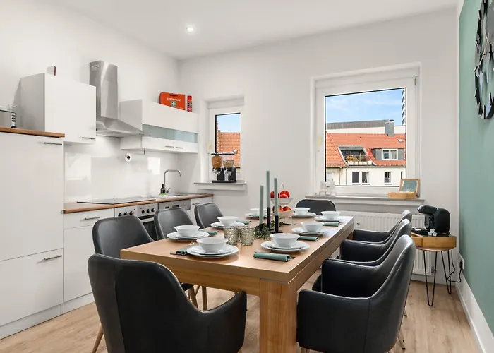 Apartment Homely-apartment Manhattanart, Zentral, Parkplatz, Billard,ps4, Dart, Balkon