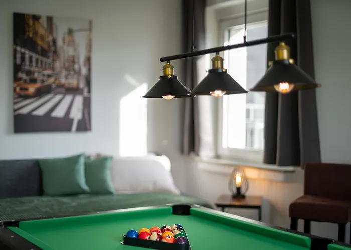 Homely-apartment Manhattanart, Zentral, Parkplatz, Billard,ps4, Dart, Balkon *